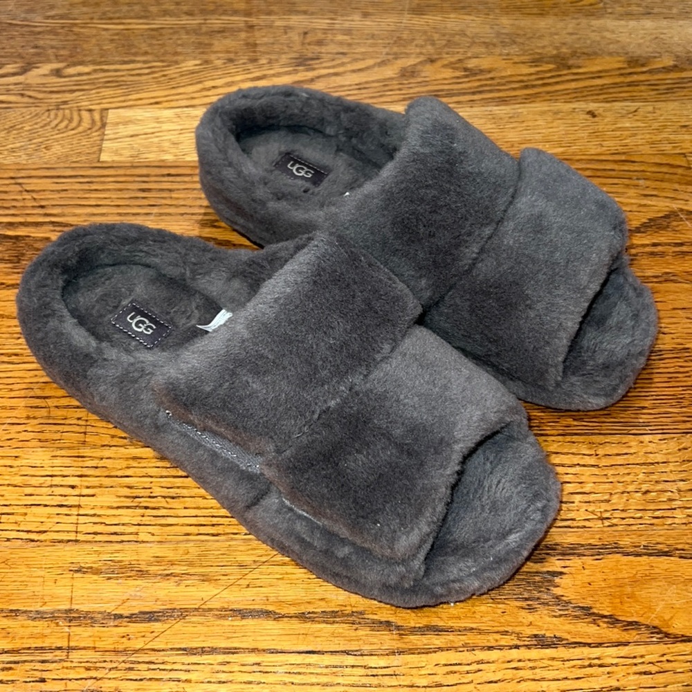 Ugg Velcro Slippers